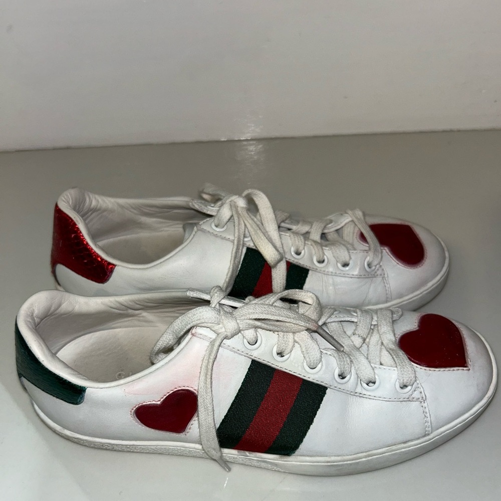 Gucci Heart Sneakers